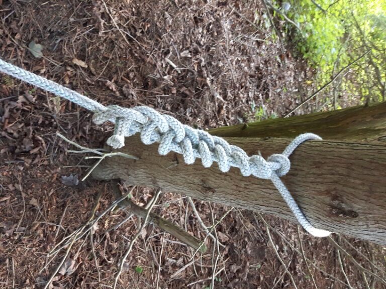 Clove Hitch